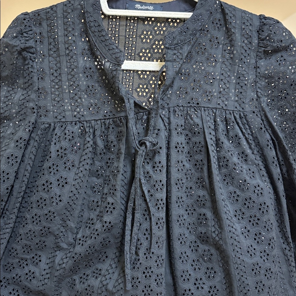 Madwell Black Eyelet Peasant Top With Tie Front Size XXS - Picture 4 of 7